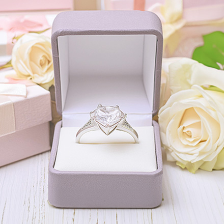 Warum sind Verlobungsringe so teuer?